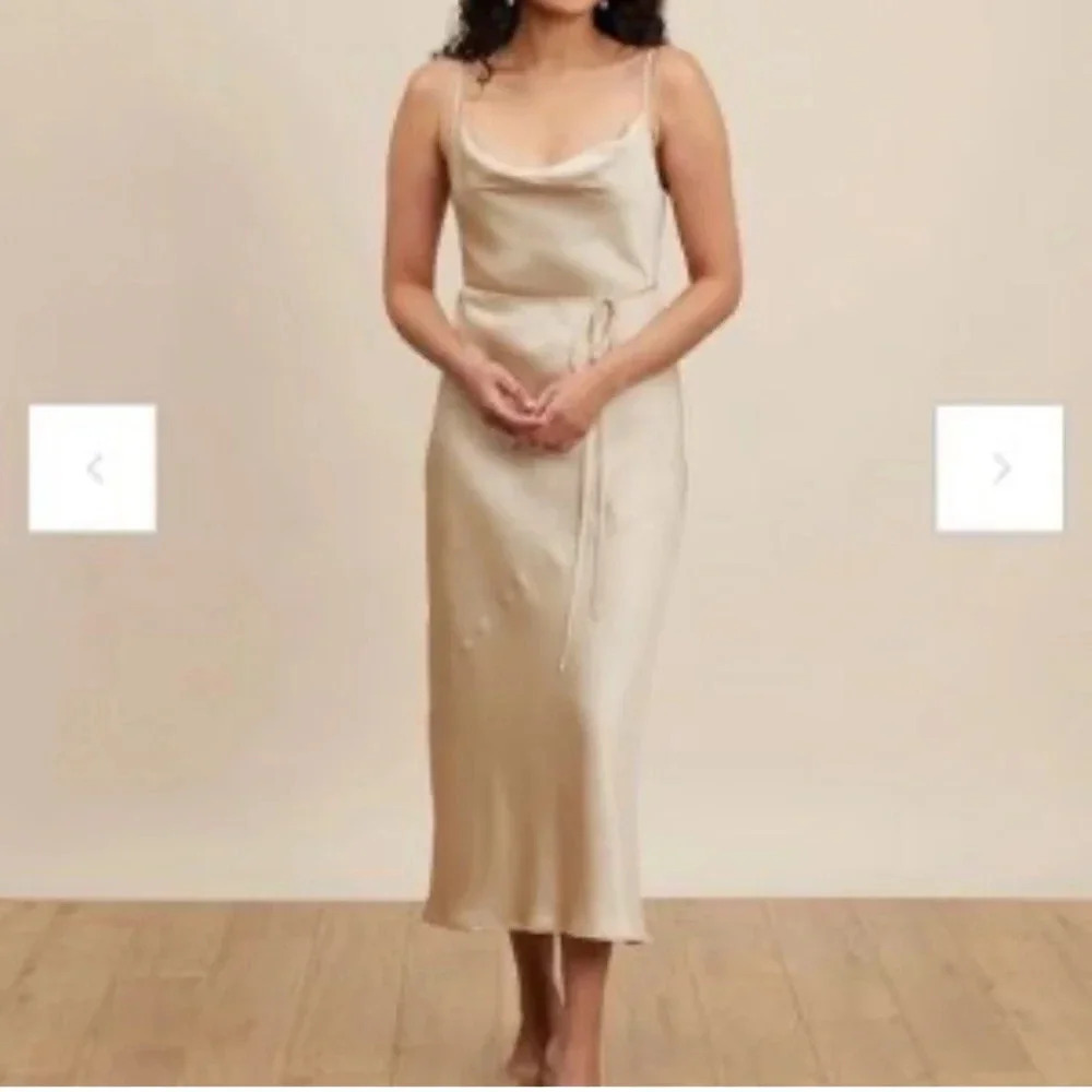 Park & Fifth satin slip midi dress. Color is  champagne, size extra large. - Picture 5 of 15